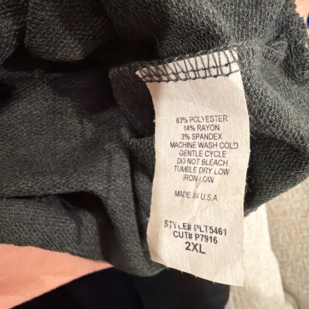 Hailey & Co Charcoal & Blush Contrast Top – 2XL - Picture 5 of 5